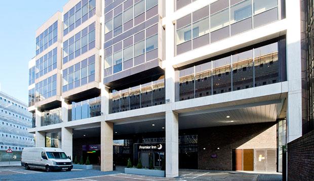 London Chiswick exterior